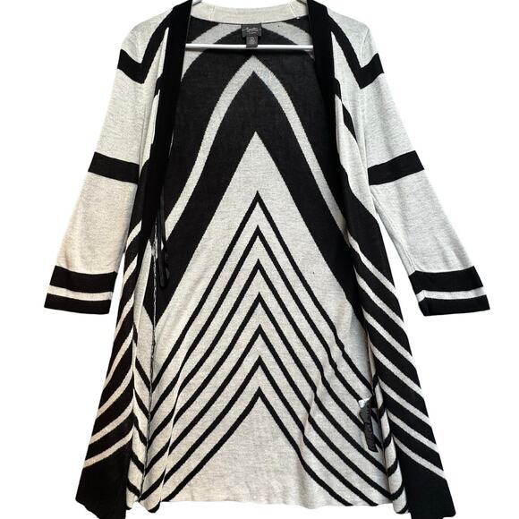 Travelers Chico's Open Front Cardigan Women S Ivory Black Geometric Chevron - Picture 3 of 7